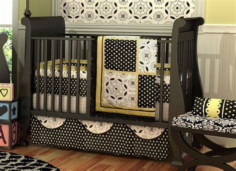 elegant baby crib bedding.